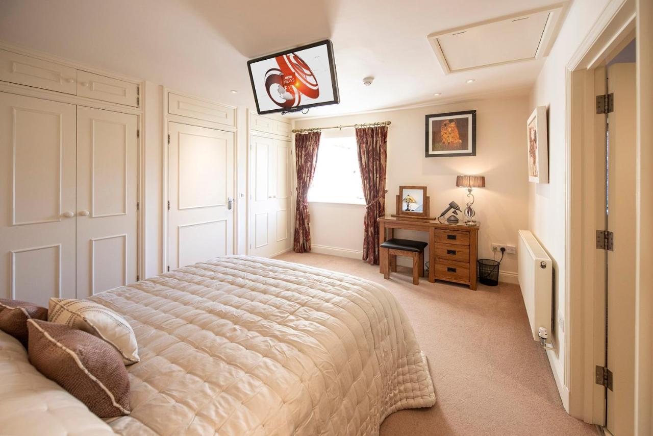 Oberon River View Apartment Bourton-on-the-Water Exterior foto